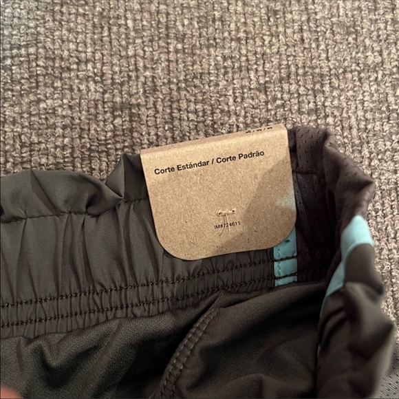 Nike Women Running Shorts - Picture 3 of 6